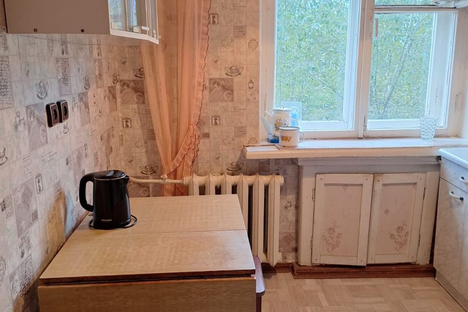 Продаётся 3-комнатная квартира, 54.6 м²