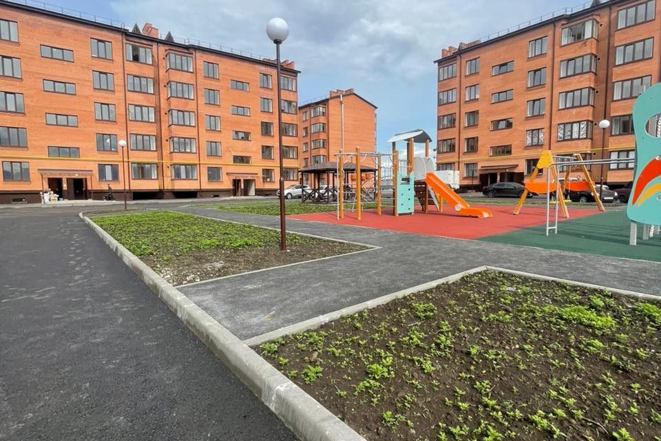 Продаётся 3-комнатная квартира, 87 м²