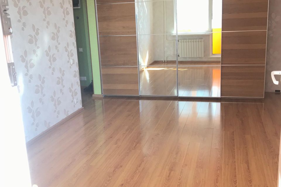 Продаётся 1-комнатная квартира, 37.7 м²