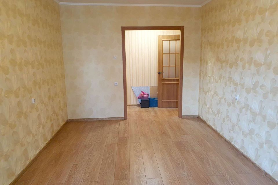 Продаётся 1-комнатная квартира, 38 м²