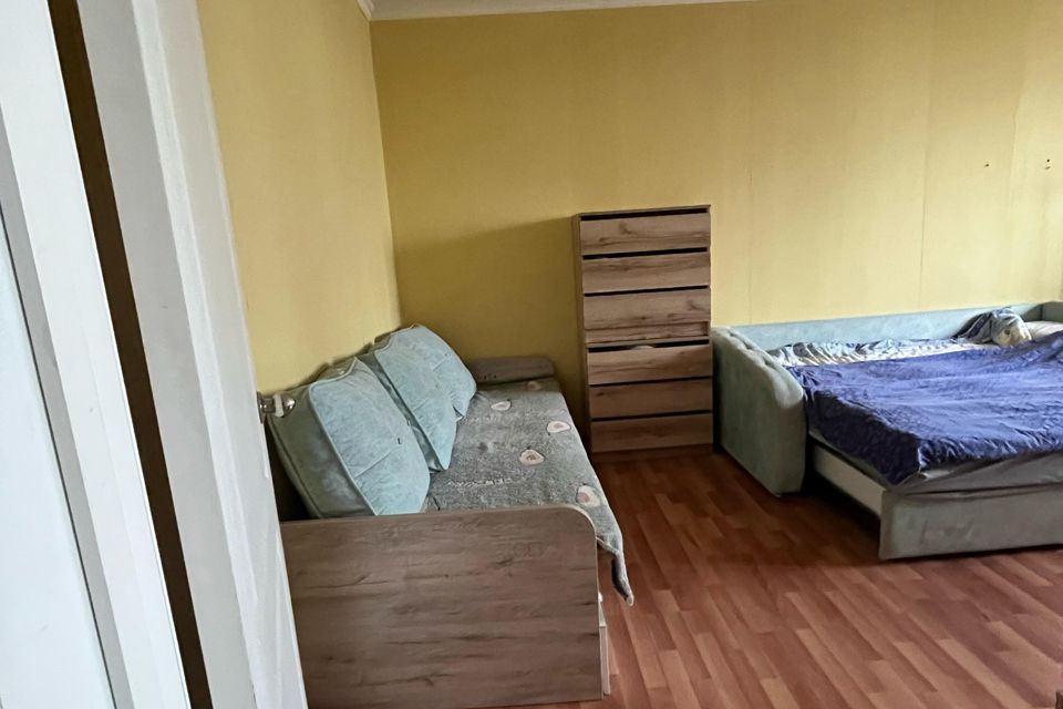 Продаётся 1-комнатная квартира, 32 м²