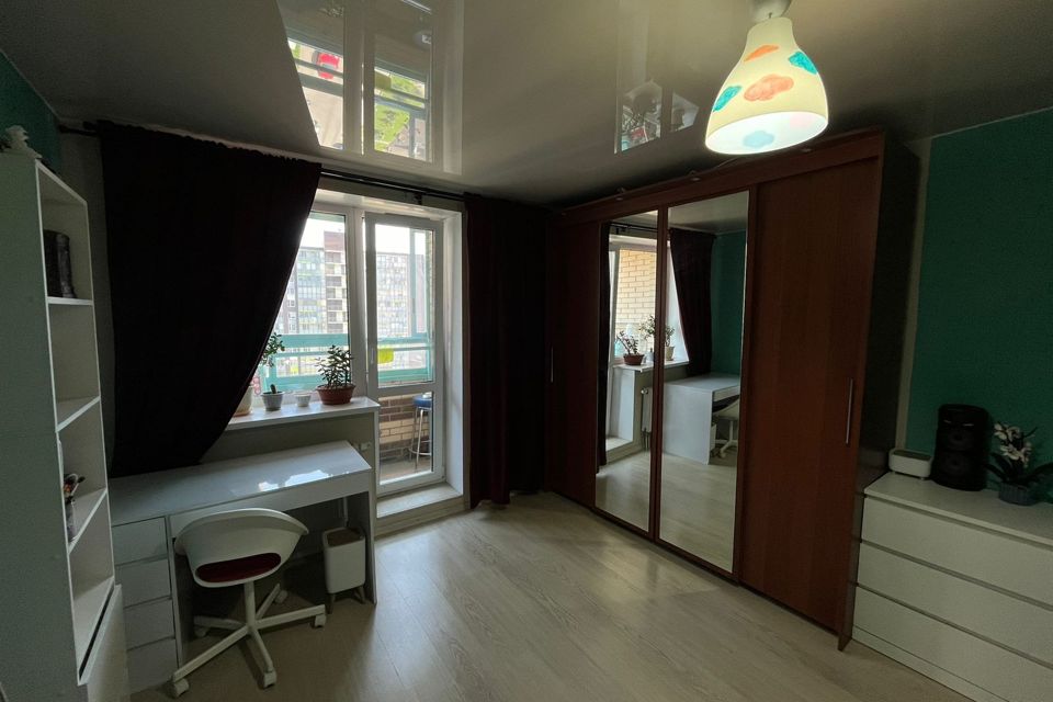 Продаётся 2-комнатная квартира, 56.2 м²