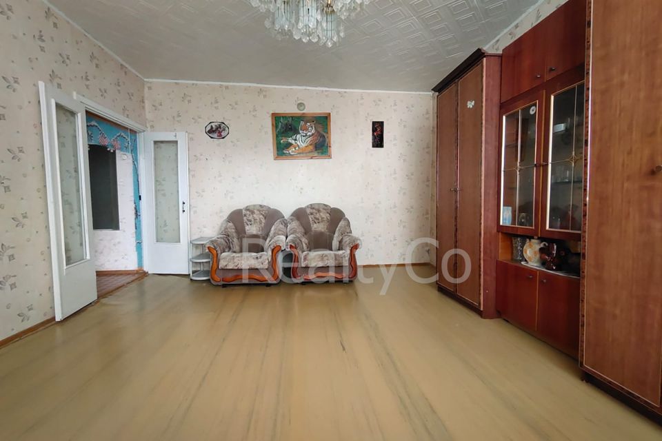 Продаётся 1-комнатная квартира, 49.7 м²