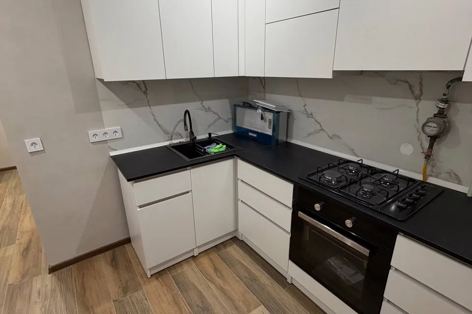 Продаётся 1-комнатная квартира, 37 м²