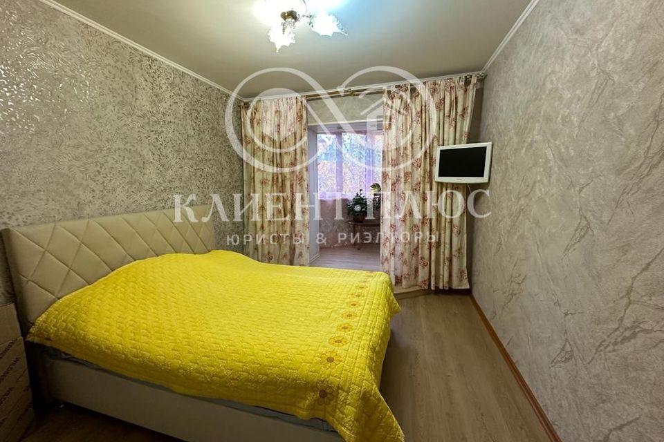 Продаётся 3-комнатная квартира, 62 м²