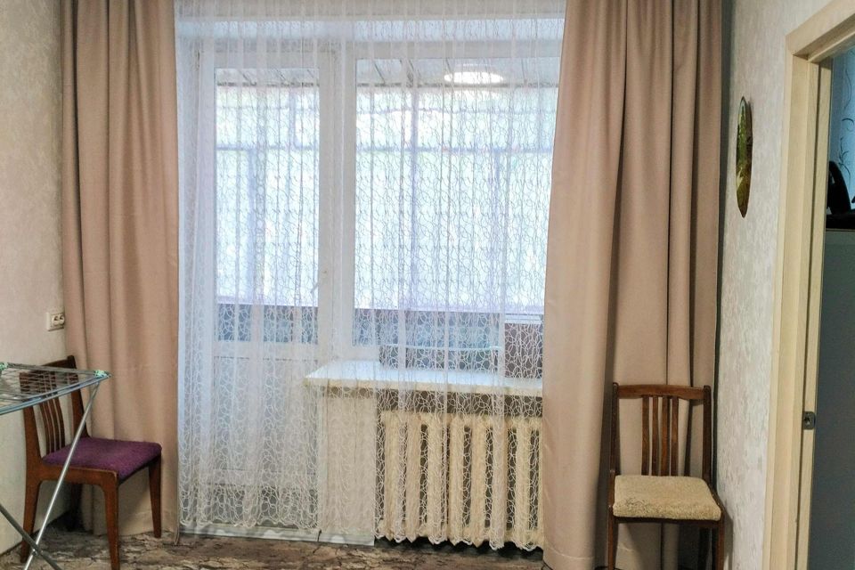 Продаётся 2-комнатная квартира, 42.2 м²