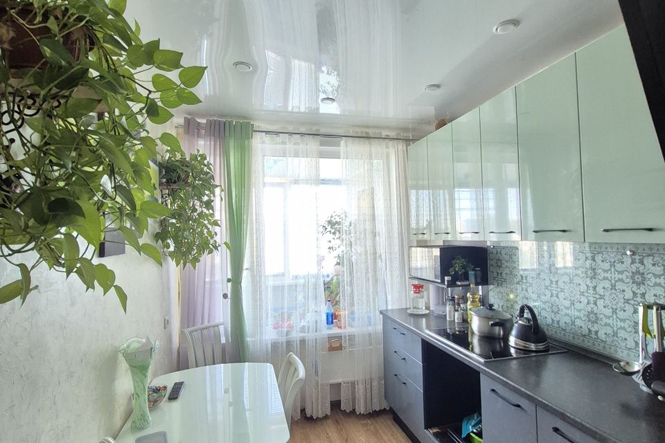 Продаётся 3-комнатная квартира, 60 м²