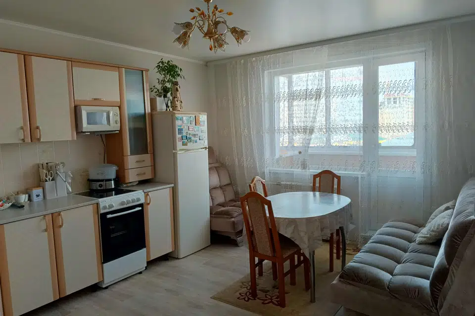 Продаётся 2-комнатная квартира, 43.8 м²