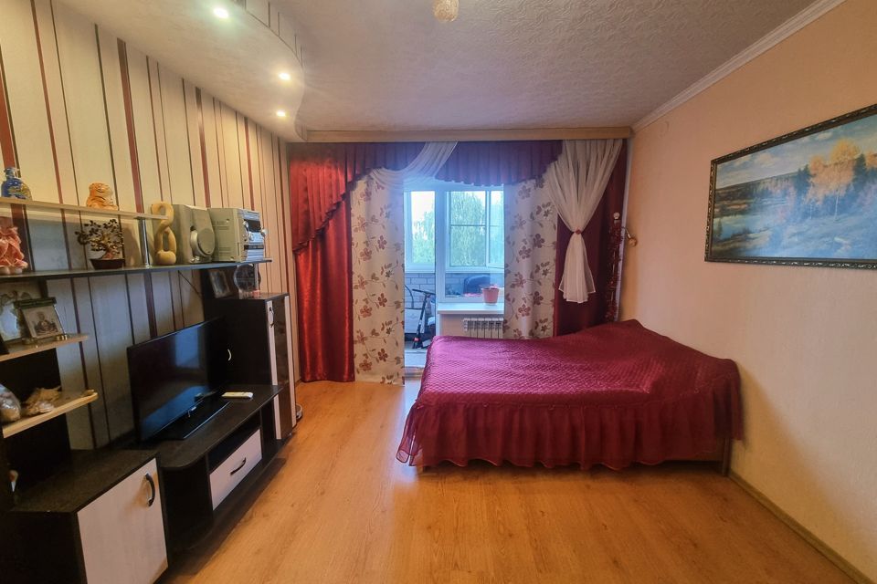 Продаётся 1-комнатная квартира, 50.5 м²