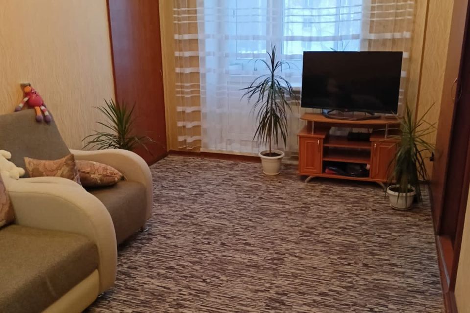 Продаётся 2-комнатная квартира, 42 м²