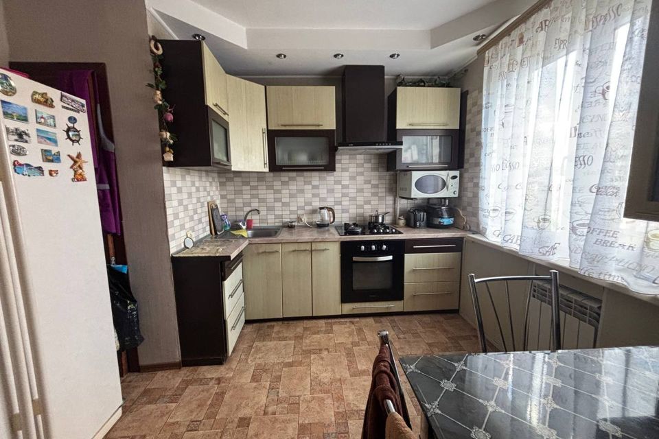 Продаётся 3-комнатная квартира, 70 м²