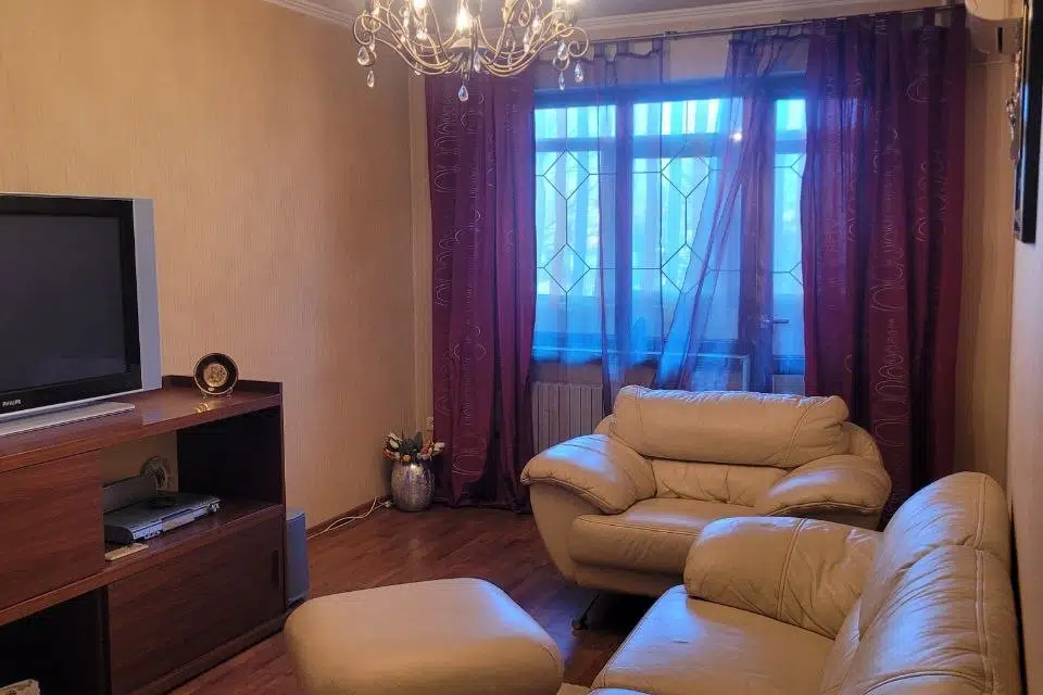 Продаётся 3-комнатная квартира, 65 м²