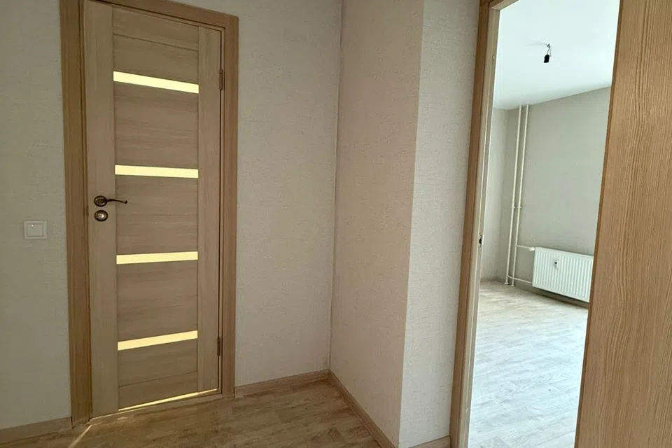 Продаётся 1-комнатная квартира, 38 м²