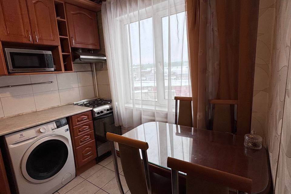 Продаётся 3-комнатная квартира, 58.7 м²