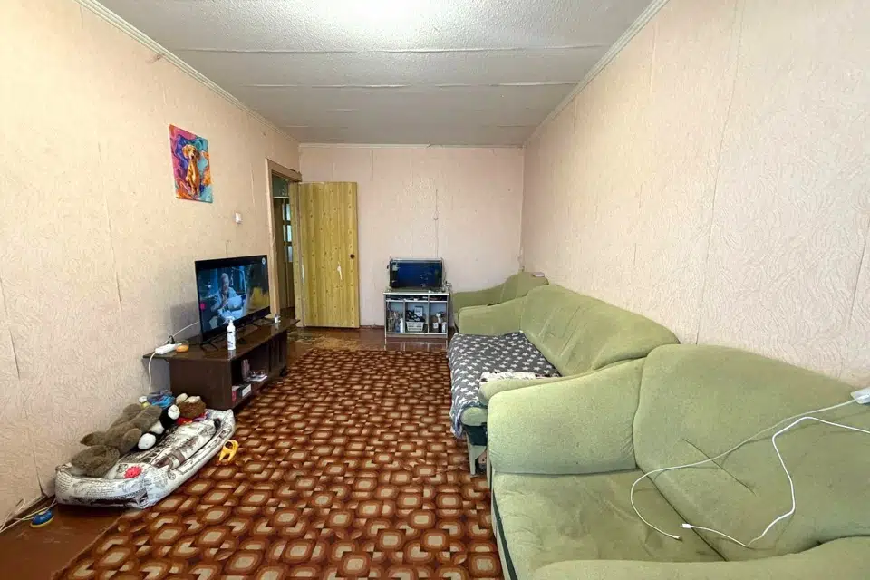 Продаётся 3-комнатная квартира, 60 м²