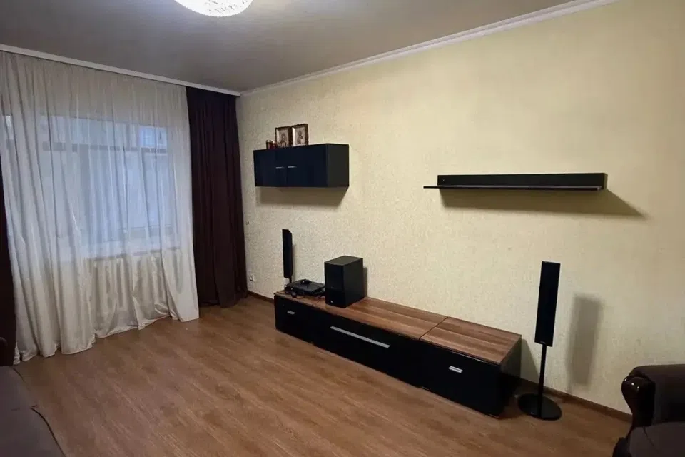 Продаётся 2-комнатная квартира, 54.3 м²