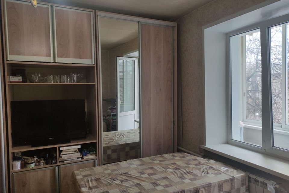 Продаётся комната в 3-комн. квартире, 17.4 м²