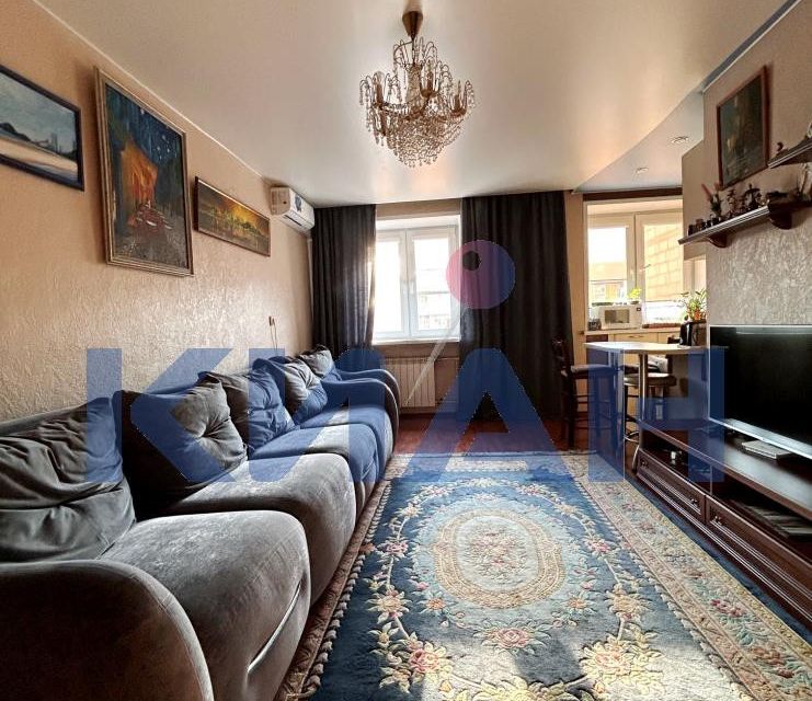 Продаётся 3-комнатная квартира, 60.9 м²