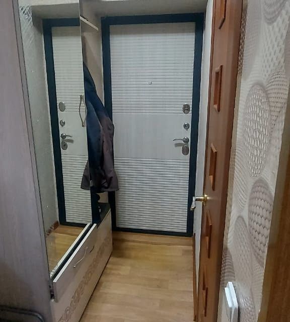 Продаётся 3-комнатная квартира, 53.6 м²