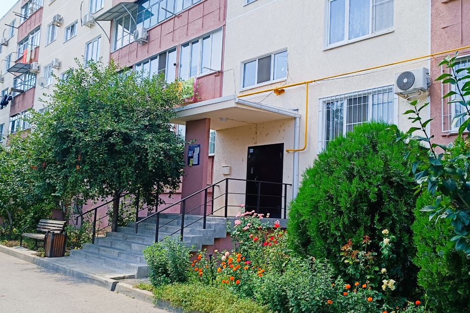 Продаётся 3-комнатная квартира, 65.7 м²