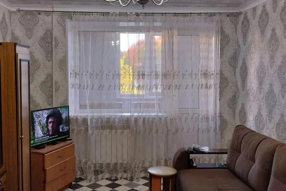 Продаётся 3-комнатная квартира, 59.5 м²