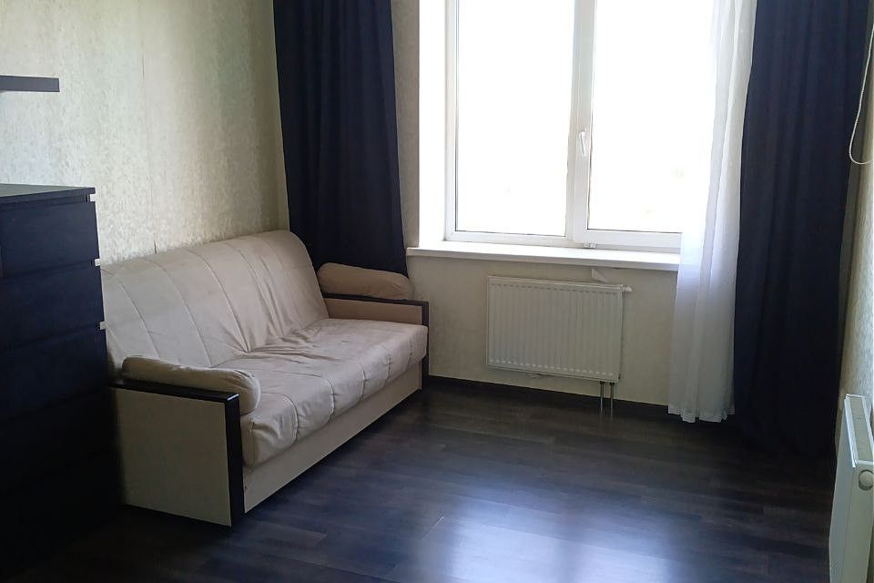 Продаётся 1-комнатная квартира, 35.6 м²