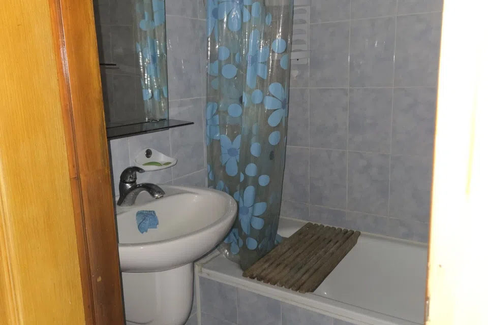 Продаётся 2-комнатная квартира, 55 м²