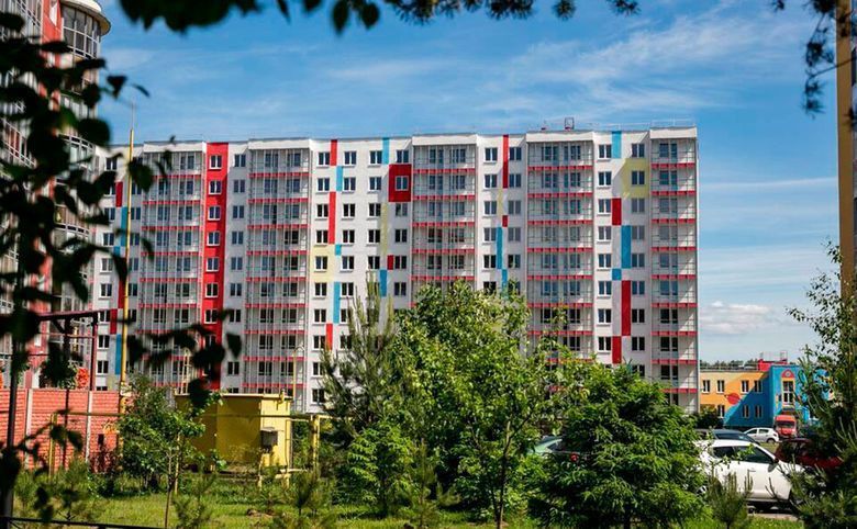 Продаётся 3-комнатная квартира, 108 м²