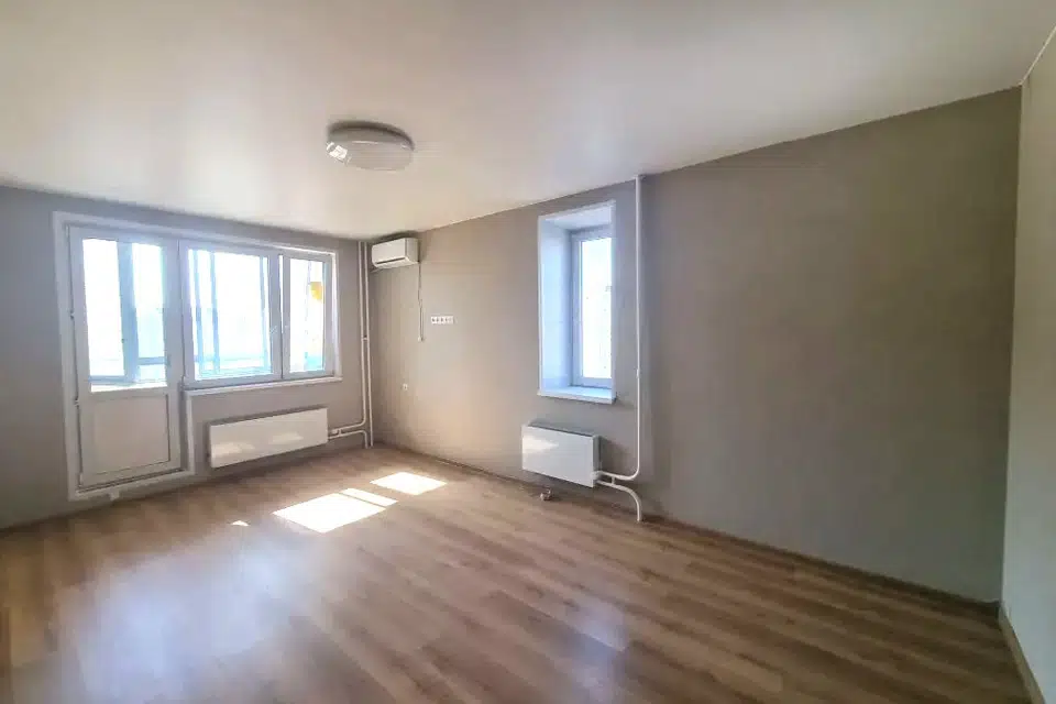Продаётся 2-комнатная квартира, 55.6 м²