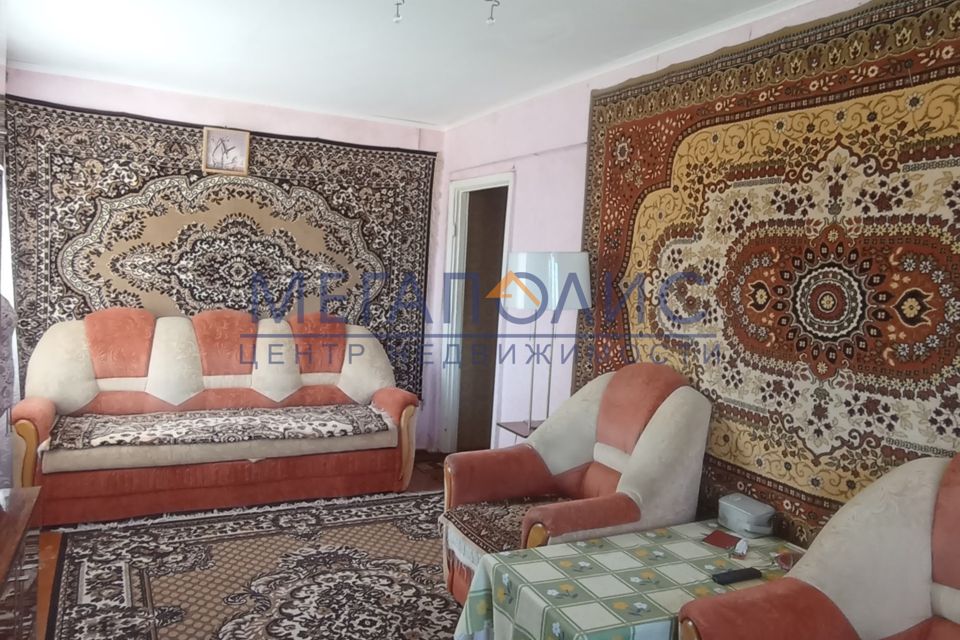 Продаётся 3-комнатная квартира, 59.3 м²