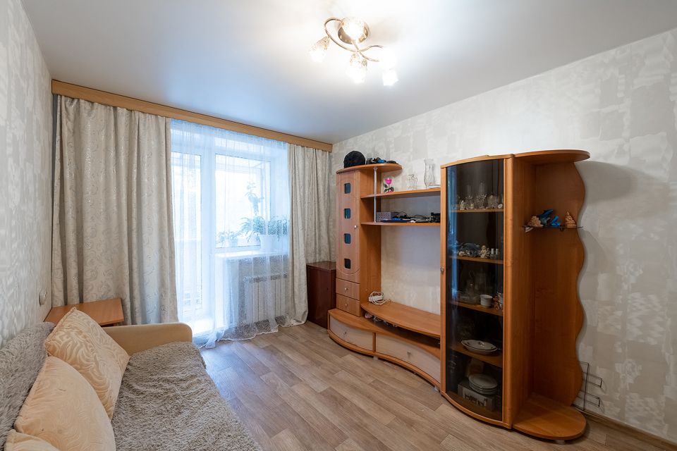 Продаётся 3-комнатная квартира, 63.5 м²