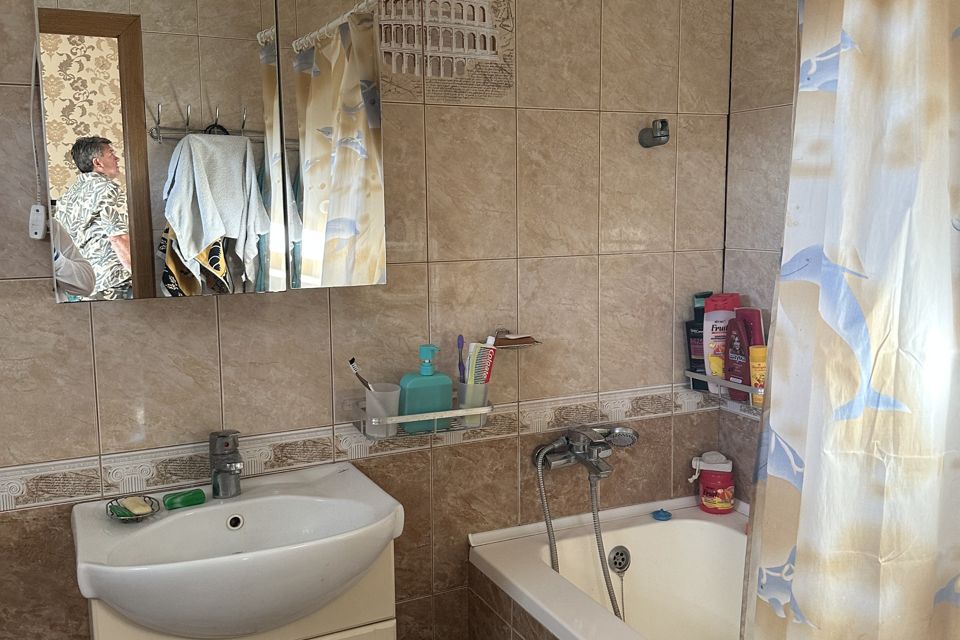 Продаётся 1-этажный дом, 100 м²