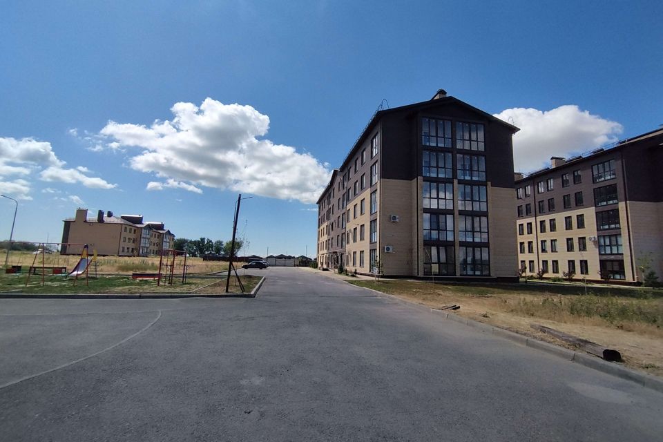 Продаётся 2-комнатная квартира, 75.3 м²