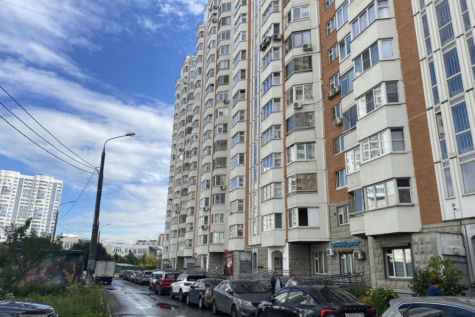 Продаётся 2-комнатная квартира, 52.4 м²