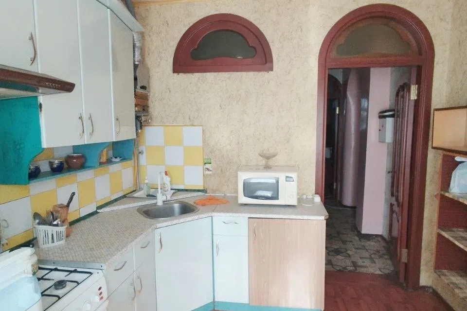 Продаётся 2-комнатная квартира, 57 м²