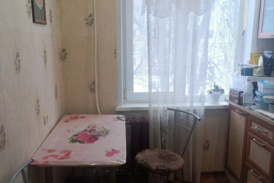 Продаётся 1-комнатная квартира, 32 м²