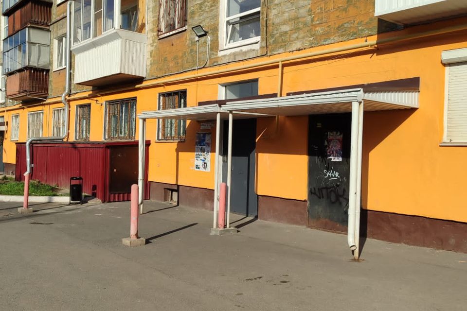 Продаётся 2-комнатная квартира, 42.4 м²