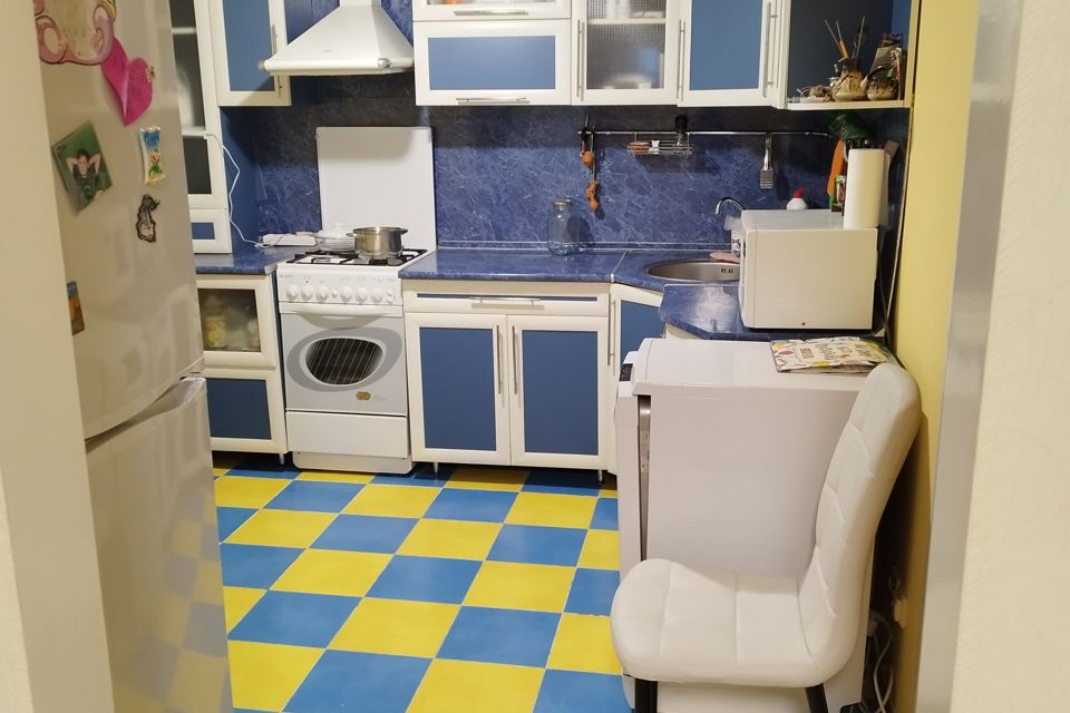 Продаётся 3-комнатная квартира, 63.2 м²