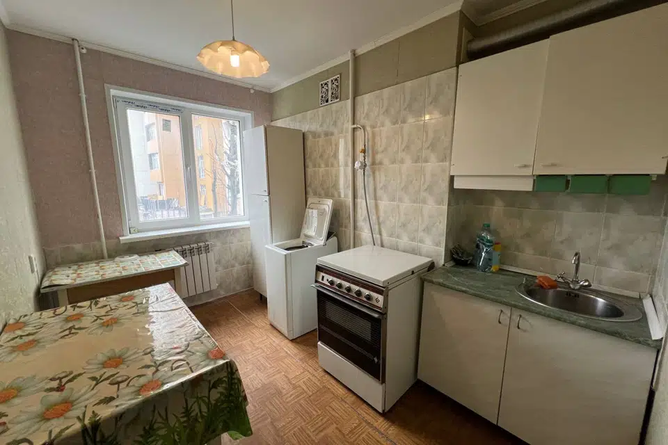 Продаётся 3-комнатная квартира, 51.2 м²