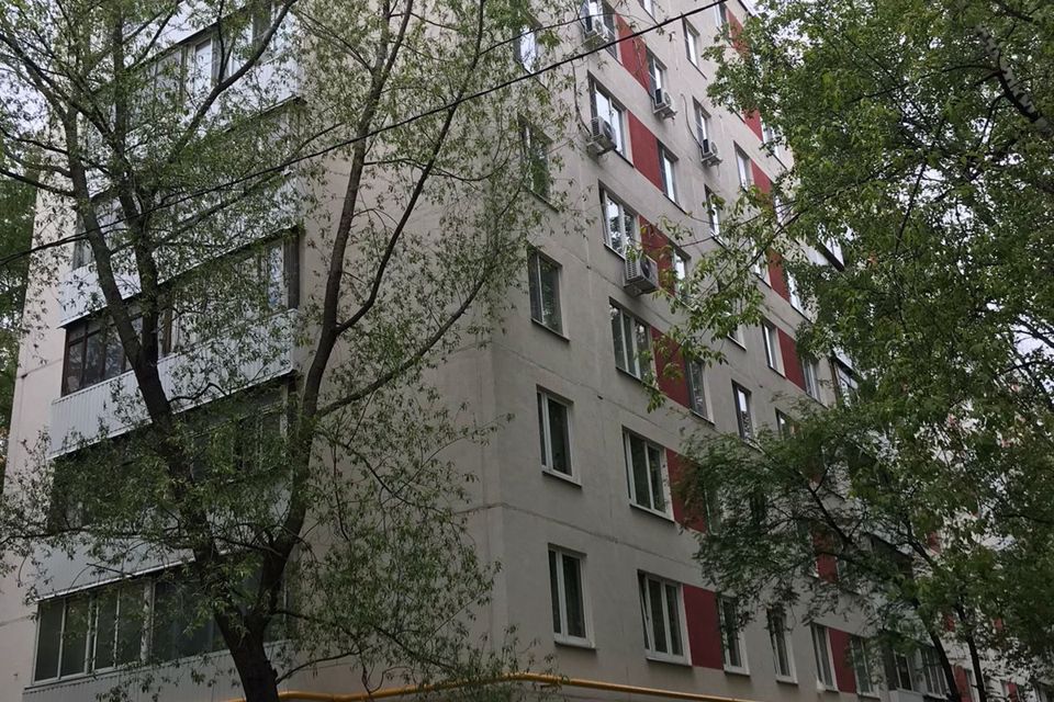 Продаётся 3-комнатная квартира, 49.2 м²