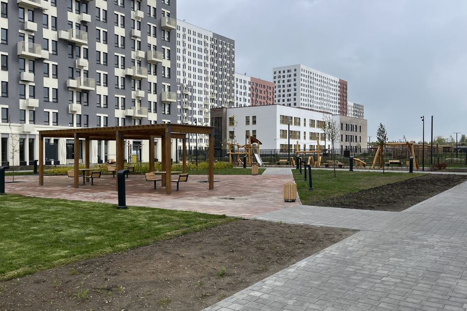 Продаётся 3-комнатная квартира, 57.68 м²