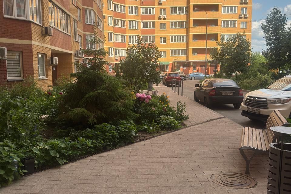 Продаётся 1-комнатная квартира, 41.5 м²