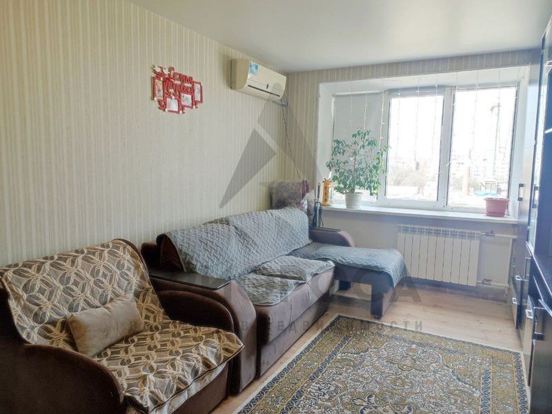Продаётся 3-комнатная квартира, 53.7 м²