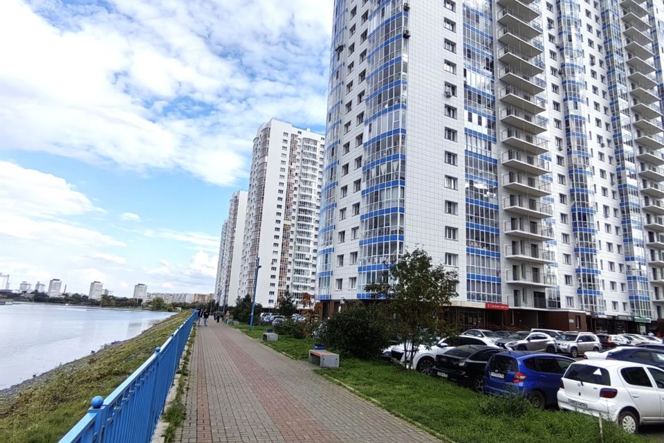 Продаётся 1-комнатная квартира, 37 м²