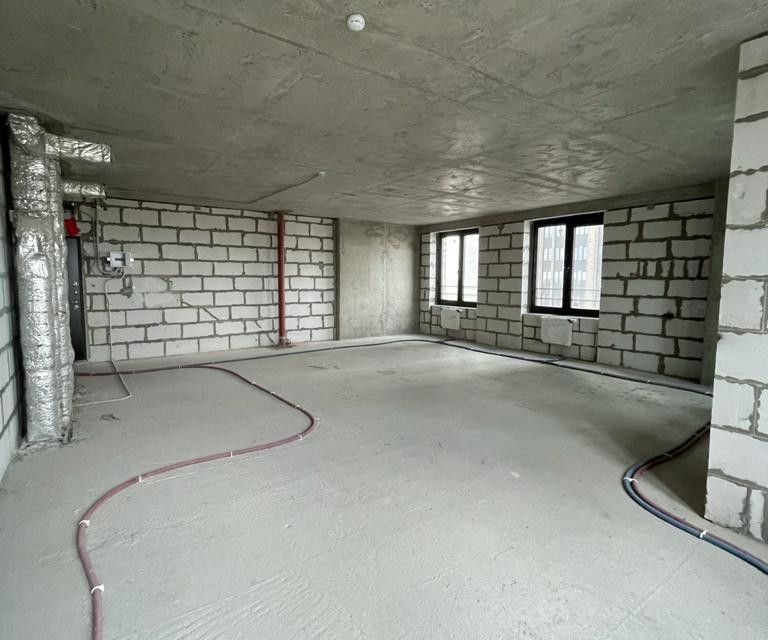 Продаётся 2-комнатная квартира, 65.2 м²