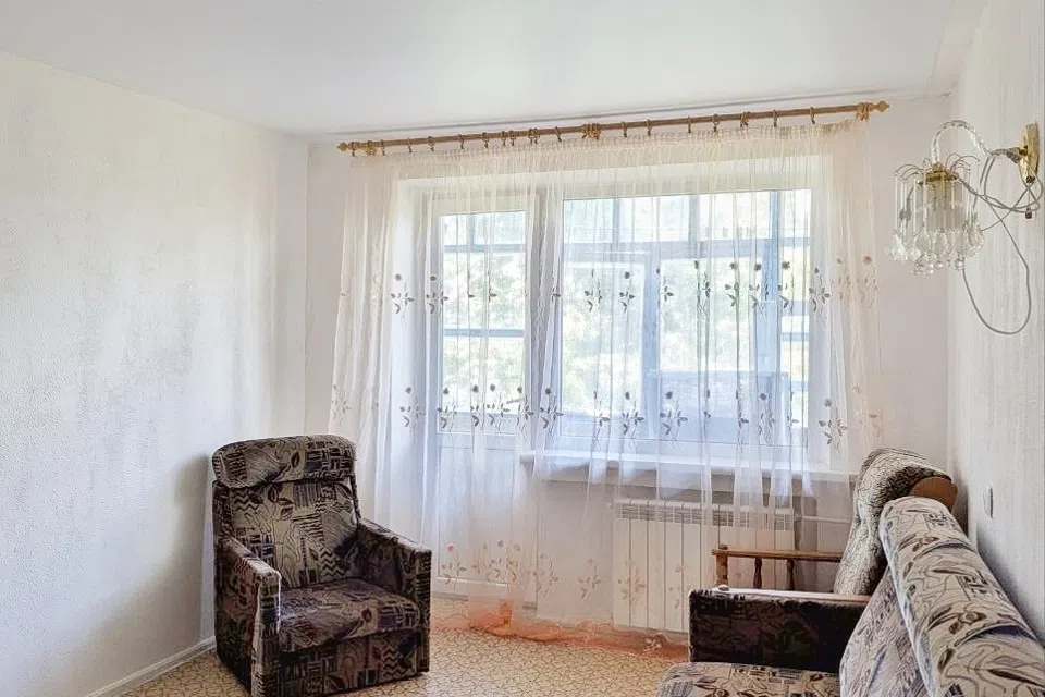 Продаётся 3-комнатная квартира, 56 м²