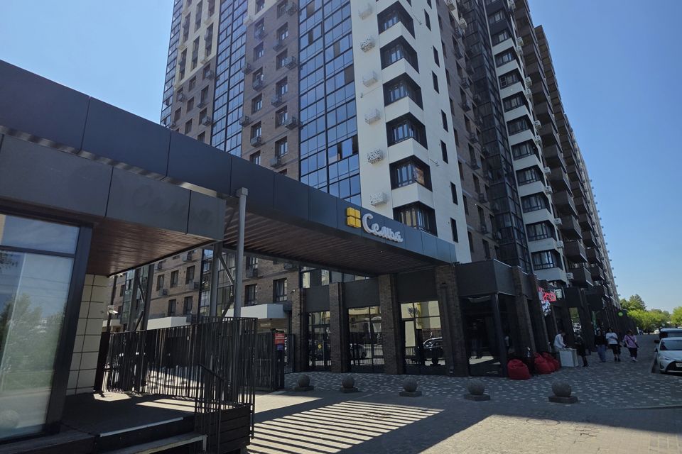Продаётся 2-комнатная квартира, 64 м²