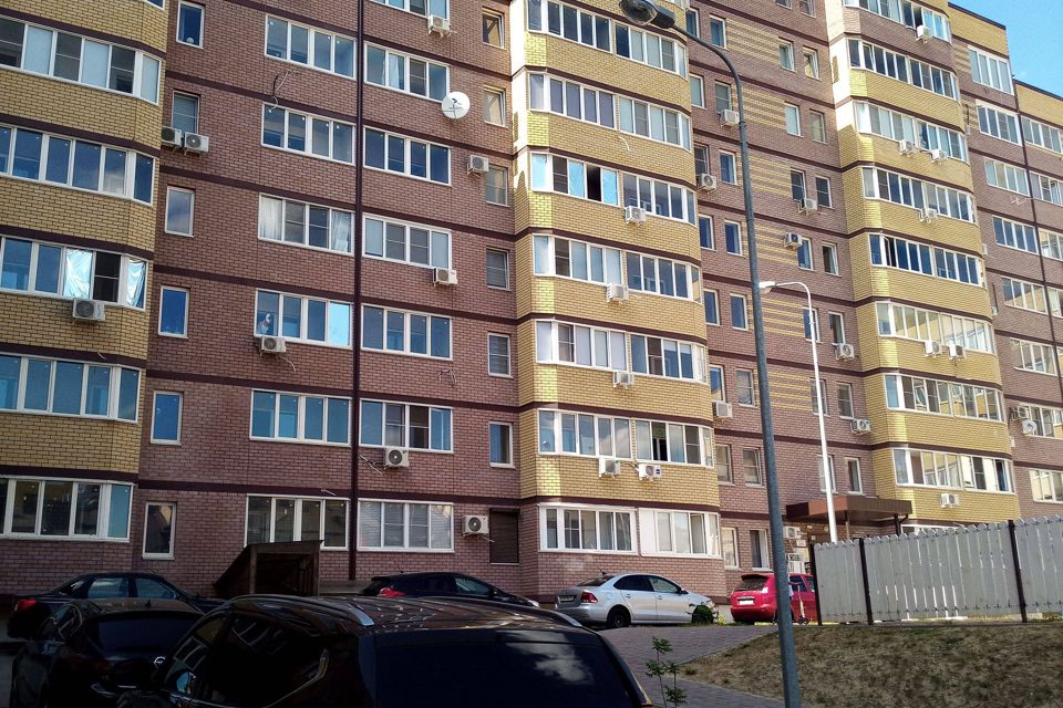 Продаётся 2-комнатная квартира, 64.6 м²