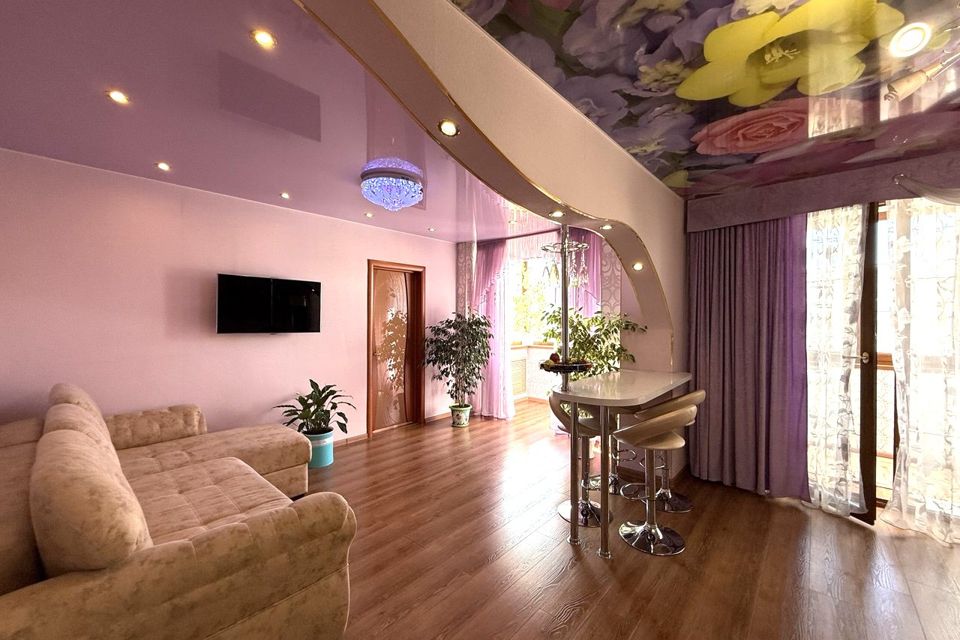 Продаётся 3-комнатная квартира, 73.9 м²