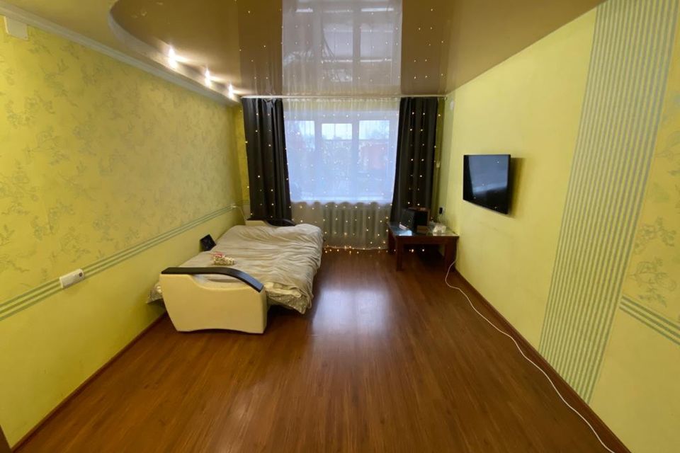 Продаётся 1-комнатная квартира, 37 м²